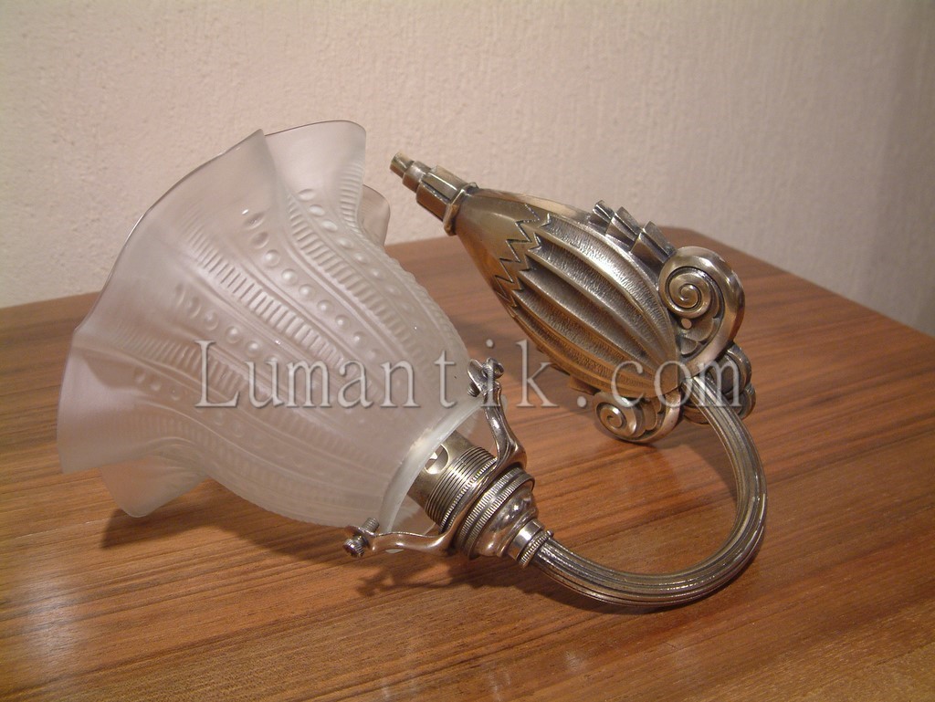 Applique nickelée Art Déco originale