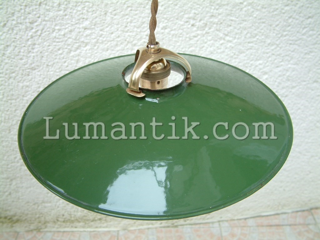 Suspension abat jour en tôle émaillée verte