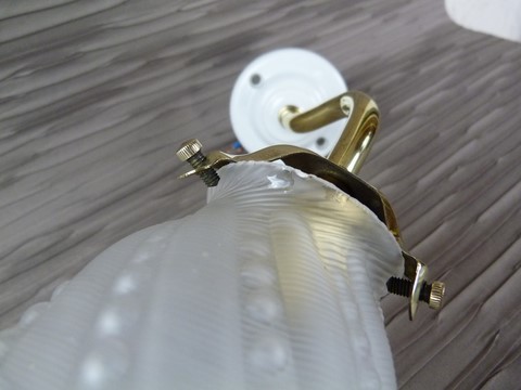 Applique murale ancienne col de cygne laiton et porcelaine tulipe fantaisie