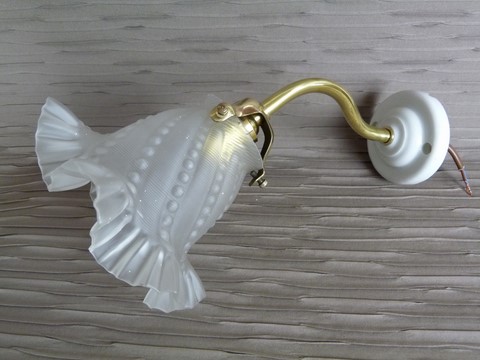 Applique murale ancienne col de cygne laiton et porcelaine tulipe fantaisie