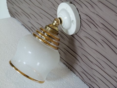 Ancienne applique courte axe laiton coudé verre granité