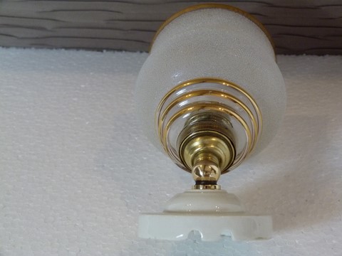 Ancienne applique courte axe laiton coudé verre granité