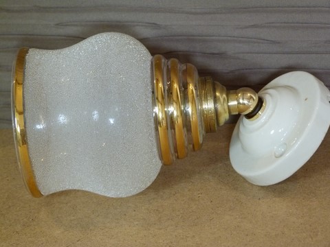 Ancienne applique courte axe laiton coudé verre granité