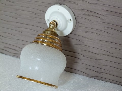 Ancienne applique courte axe laiton coudé verre granité