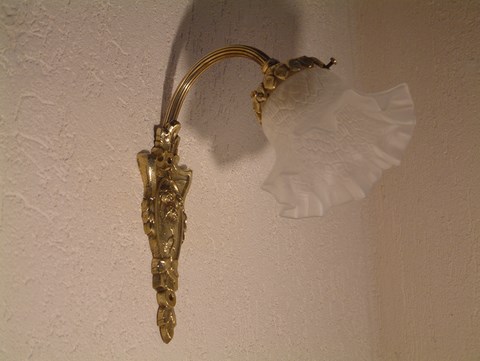 Applique bronze et sa tulipe