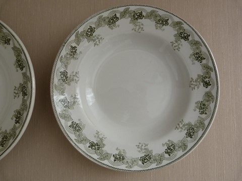 Assiettes creuses lot 2 Moulin des Loups Violetta
