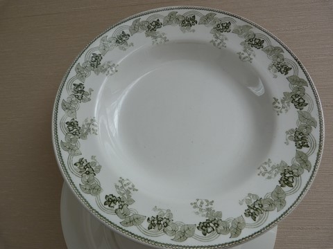 Assiettes creuses lot 2 Moulin des Loups Violetta