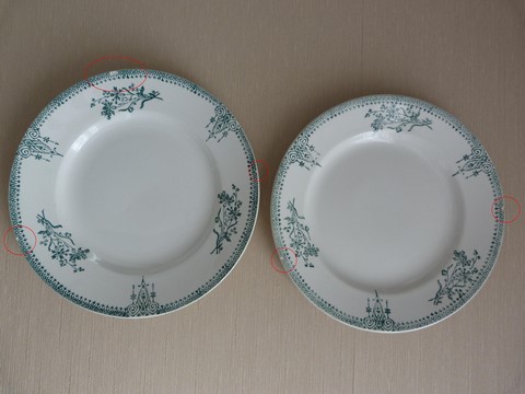 Lot 2 assiettes plates anciennes St Amand 4003
