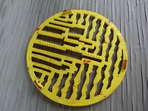 Dessous plat ancien marque Decotec France