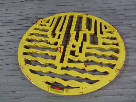 Dessous plat ancien marque Decotec France