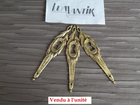 Entrée de clé ancienne en bronze