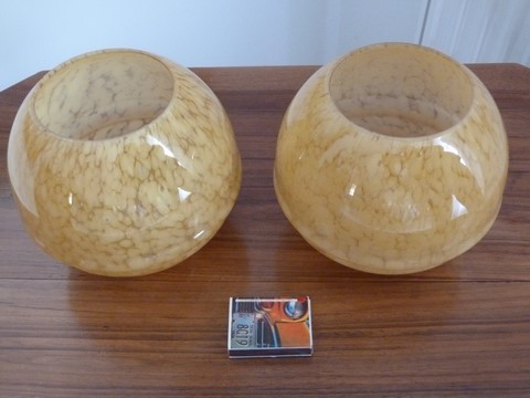 Anciens globes mouchetés clichy caramel lot 2