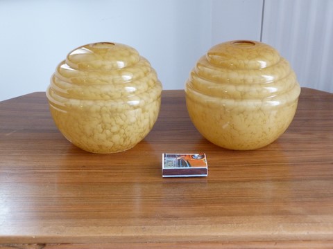 Anciens globes mouchetés clichy caramel lot 2