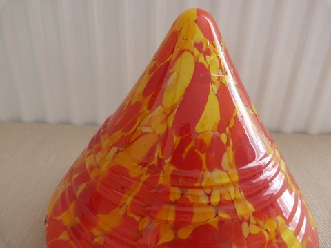 Globe ancien conique année 60-70 multicolore