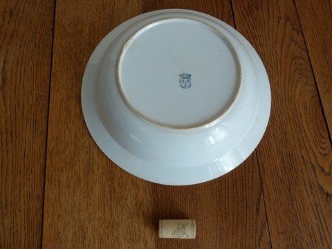 Plat rond et creux ancien St Amand Hamage XIX ème