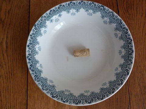 Plat rond et creux ancien St Amand Hamage XIX ème