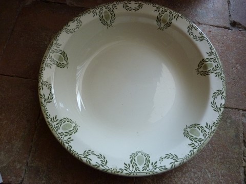 Ancien plat creux service U et C Sarreguemines Arcole XIX XXème