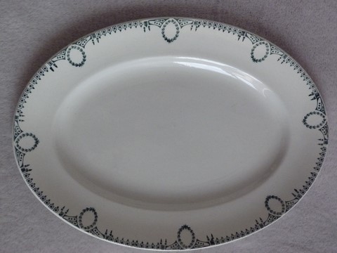 Grand plat ancien ovale Ceranord St Amand N°419 long 34,5 cm