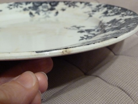 Ancien plat service rond St Amand et Hamage Nord Marie-Louise