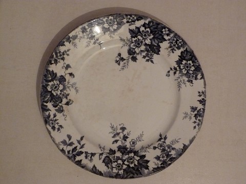 Ancien plat service rond St Amand et Hamage Nord Marie-Louise