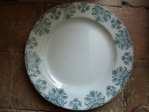 Grand plat ancien St Amand Lebacqz et Bouchart 1900