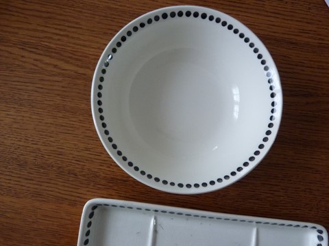 Lot ancien porte peigne et éponge céramique