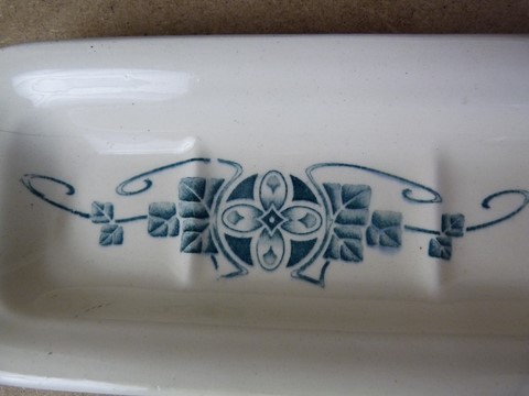 Porte peigne ancien céramique Longchamp Carmen art nouveau