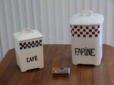 Lot 2 anciens pots à épices façon lustucru farine café