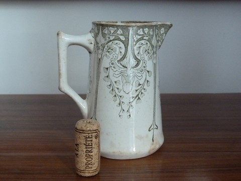 Pot à lait ancien Creil Montereau Labrador Art nouveau XIXème