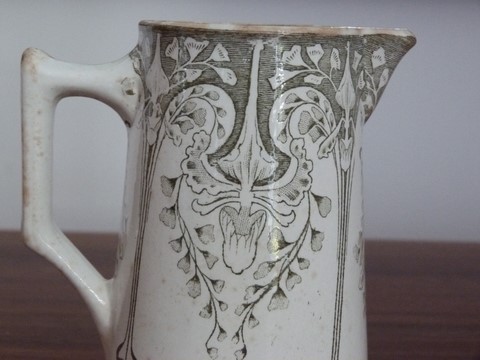 Pot à lait ancien Creil Montereau Labrador Art nouveau XIXème
