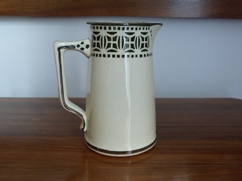 Ancien petit pot à lait pichet 