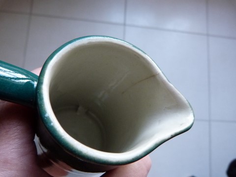 Ancien pot à lait petit pichet St Uze