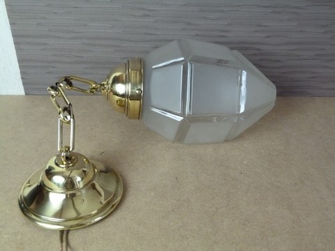 Suspension ancienne chaine laiton et globe obus art déco