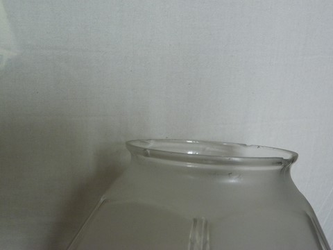 Suspension ancienne chaine laiton et globe obus art déco