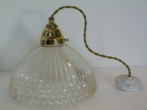 Suspension ancienne griffe laiton et verre holophane