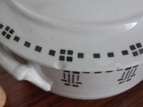 Ancien légumier petite soupière céramique St Uze