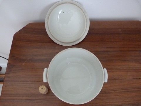 Ancien légumier petite soupière céramique St Uze