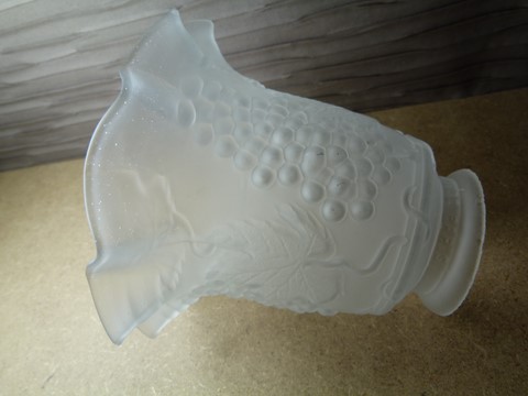 tulipe ancienne signée EMHEBE PARIS