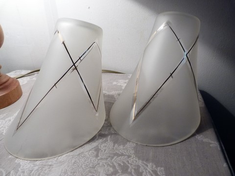 Lot 2 tulipes verre de lustre année 50 DLG Lunel Arlus