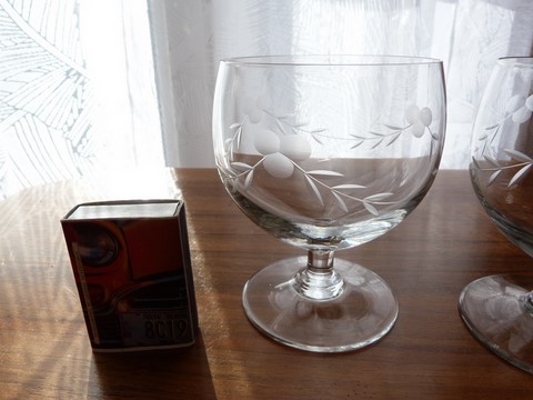 Verres ballon anciens gravés petits pieds lot 3