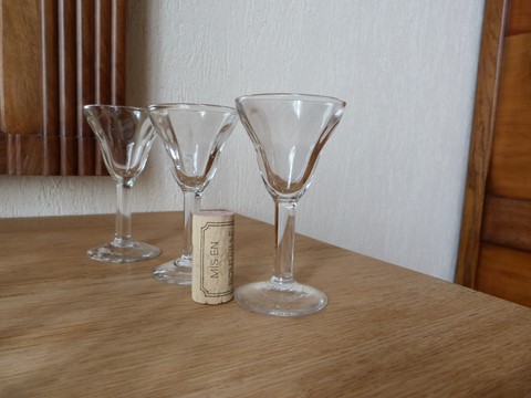 Anciens verres bistrot apéritif liqueur lot de 11