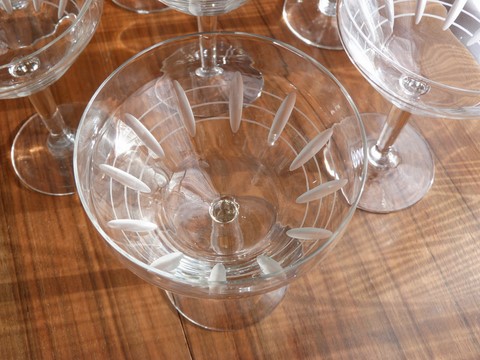 Lot 8 coupes à champagne anciennes art déco