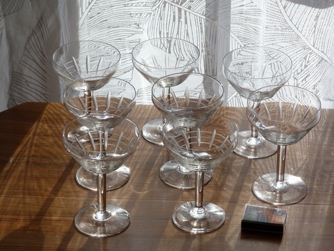 Lot 8 coupes à champagne anciennes art déco