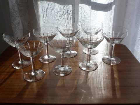 Lot 8 coupes à champagne anciennes art déco