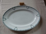 Plat de service ovale ancien Ceranord St Amand N°418 long 31 cm